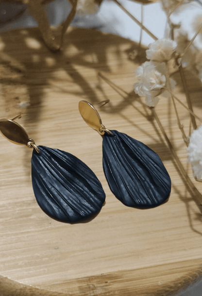 Paula's Floral Finds Handmade Black Single Petal Polymer Clay Earrings